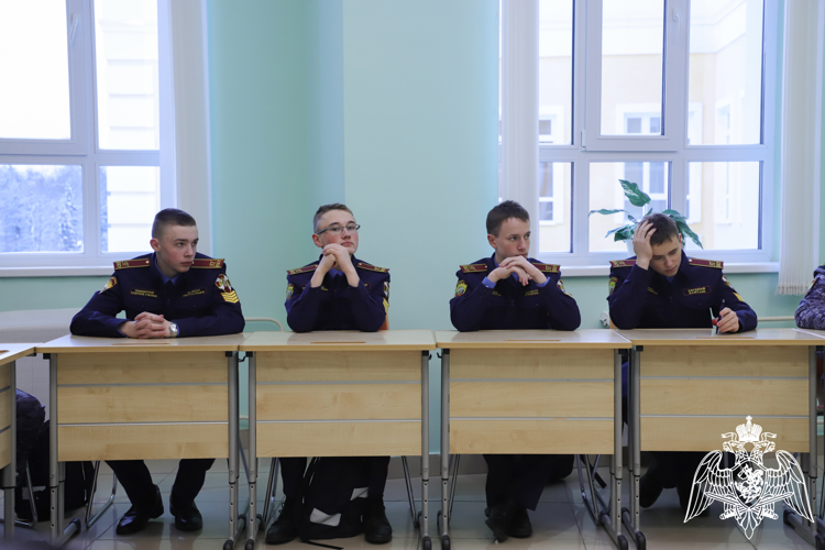 О СЕБЕ И СВОЕЙ РОДИНЕ