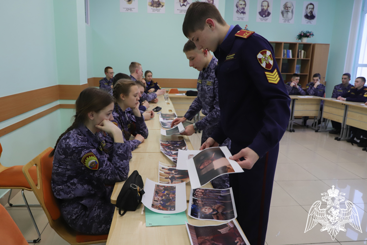 О СЕБЕ И СВОЕЙ РОДИНЕ