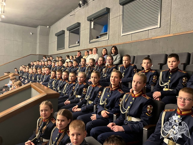 Детство, дружба и честь