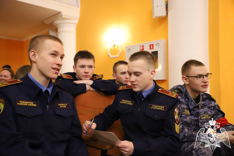 СМЕКАЛКА ГЕРОЕВ