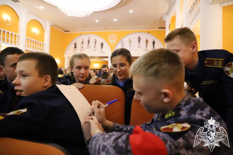 СМЕКАЛКА ГЕРОЕВ
