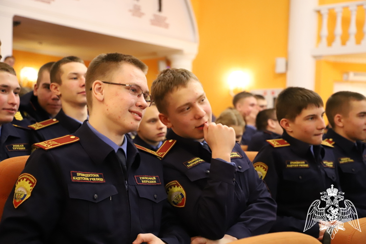 СМЕКАЛКА ГЕРОЕВ