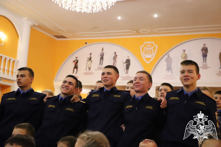СМЕКАЛКА ГЕРОЕВ