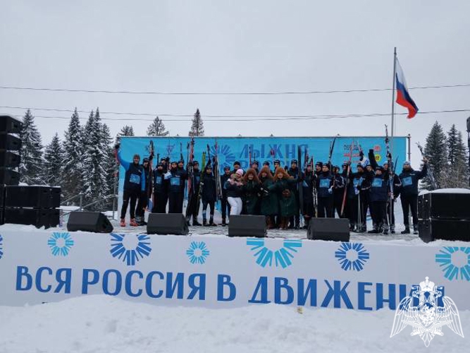 КАДЕТЫ В БОЛЬШОМ ЛЫЖНОМ ЗАБЕГЕ