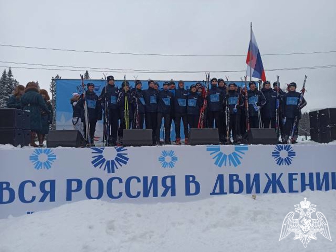 КАДЕТЫ В БОЛЬШОМ ЛЫЖНОМ ЗАБЕГЕ