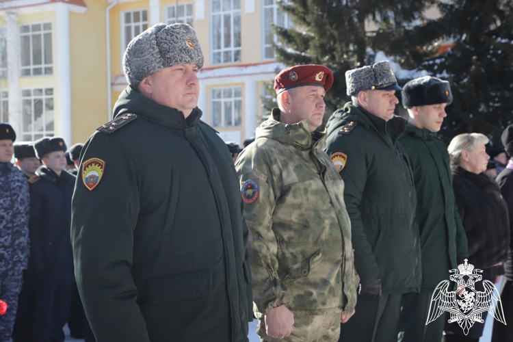 КАДЕТЫ ПОЧТИЛИ ПАМЯТЬ ГЕРОЯ РОССИИ ФЕДОРА КУЗЬМИНА