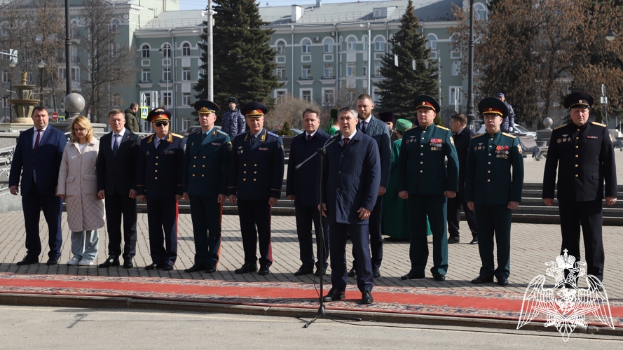 Праздник мужества и единства