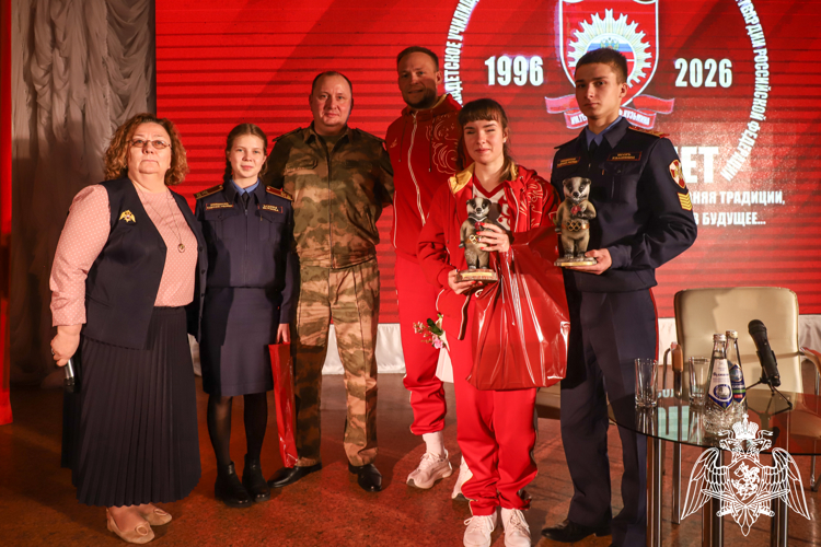 СИЛА, ВЕРА, УПОРСТВО = ПОБЕДА!