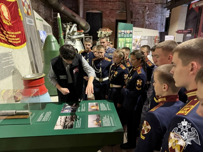 ПАТРИОТИЗМ В СЕРДЦЕ КАДЕТ