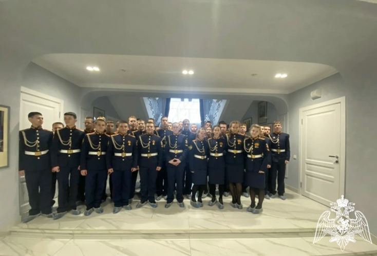 Кадеты окунулись в мир искусства