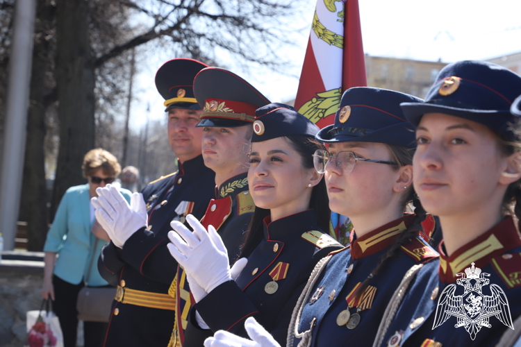 В ЕДИНОМ СТРОЮ — В ПАМЯТЬ О ГЕРОЯХ