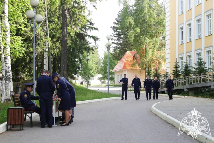 ЭКОЛОГИКА: МИР ВОКРУГ НАС