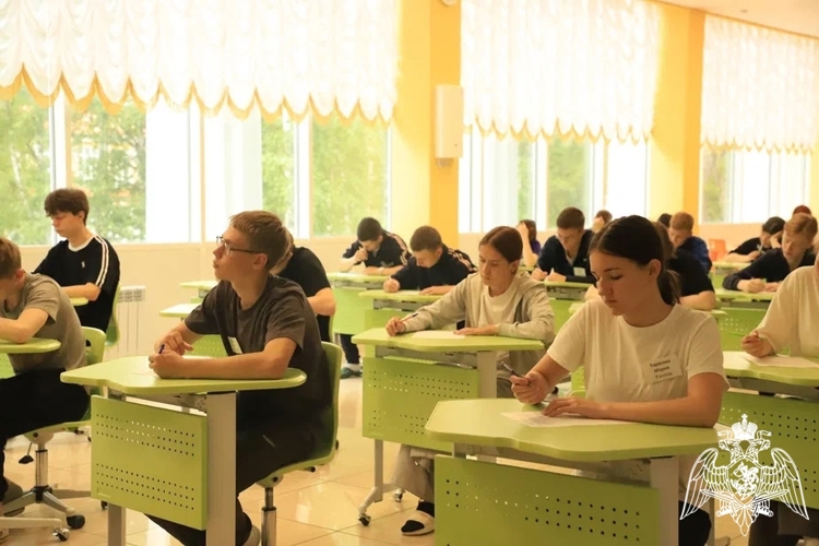 АБИТУРИЕНТСКИЕ СБОРЫ ЗАВЕРШЕНЫ —  ДО ВСТРЕЧИ В НОВОМ УЧЕБНОМ ГОДУ!