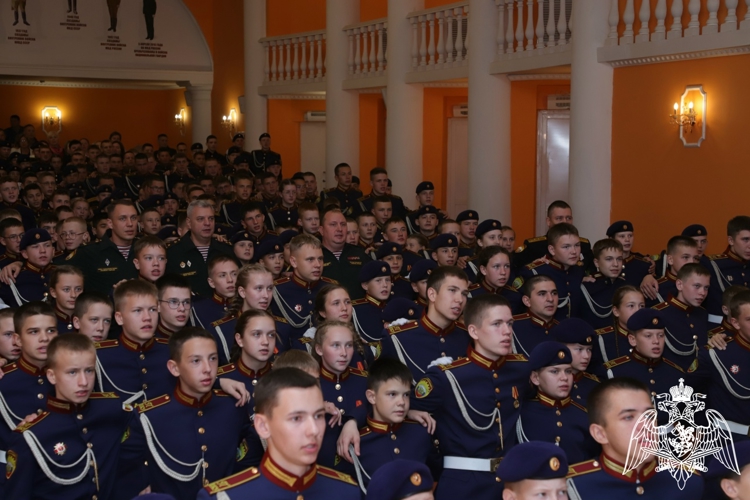 ЧЕСТЬ БЫТЬ КАДЕТОМ