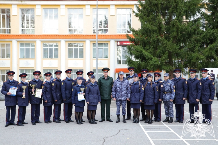 СБОРНАЯ УЧИЛИЩА В ЧИСЛЕ ЛИДЕРОВ КРАЕВОГО ПЕРВЕНСТВА