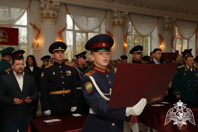 КЛЯТВА КАДЕТА — НАЧАЛО КАДЕТСКОГО ПУТИ