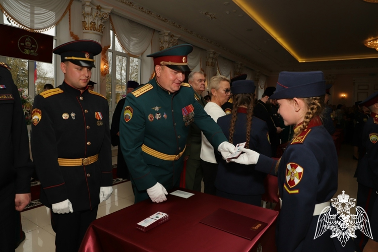 КЛЯТВА КАДЕТА — НАЧАЛО КАДЕТСКОГО ПУТИ